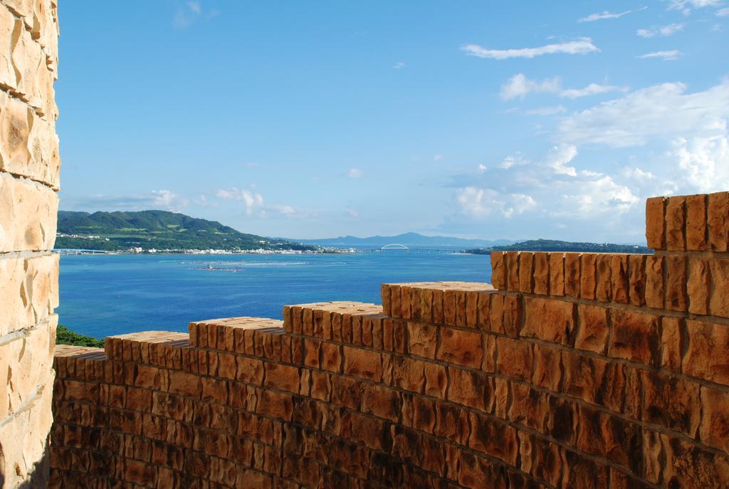 Yukurinaresort Okinawa Garden House Motobu Buitenkant foto