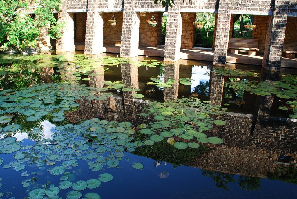Yukurinaresort Okinawa Garden House Motobu Buitenkant foto