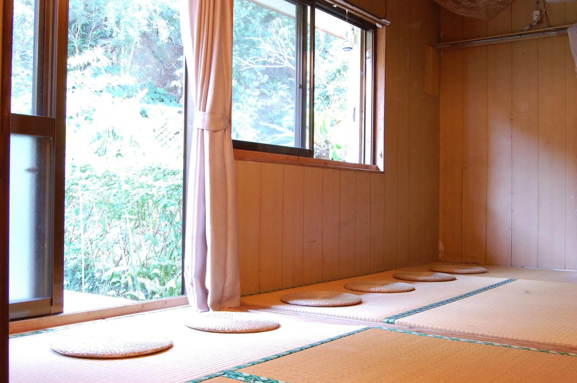 Yukurinaresort Okinawa Garden House Motobu Buitenkant foto