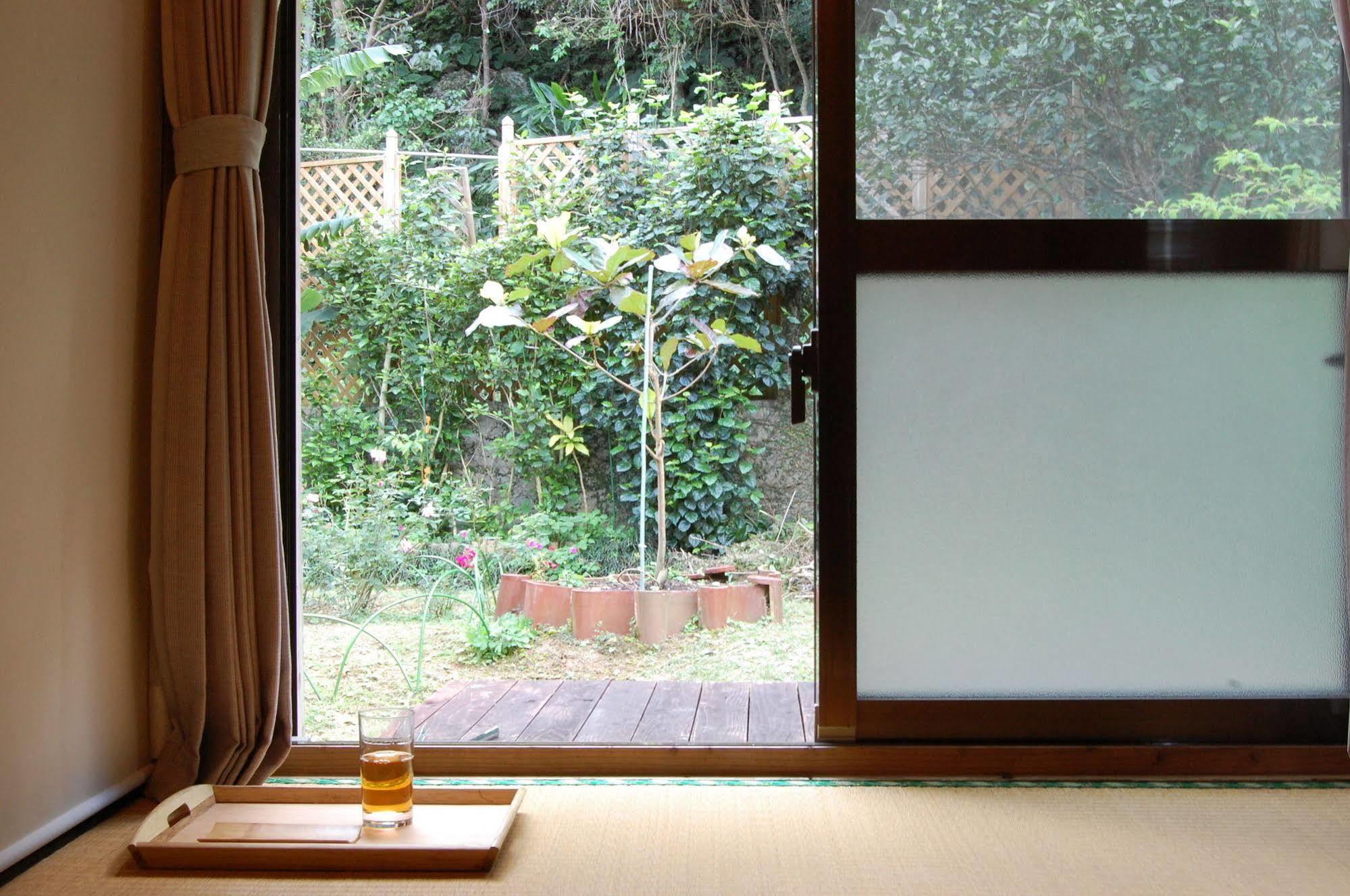 Yukurinaresort Okinawa Garden House Motobu Buitenkant foto