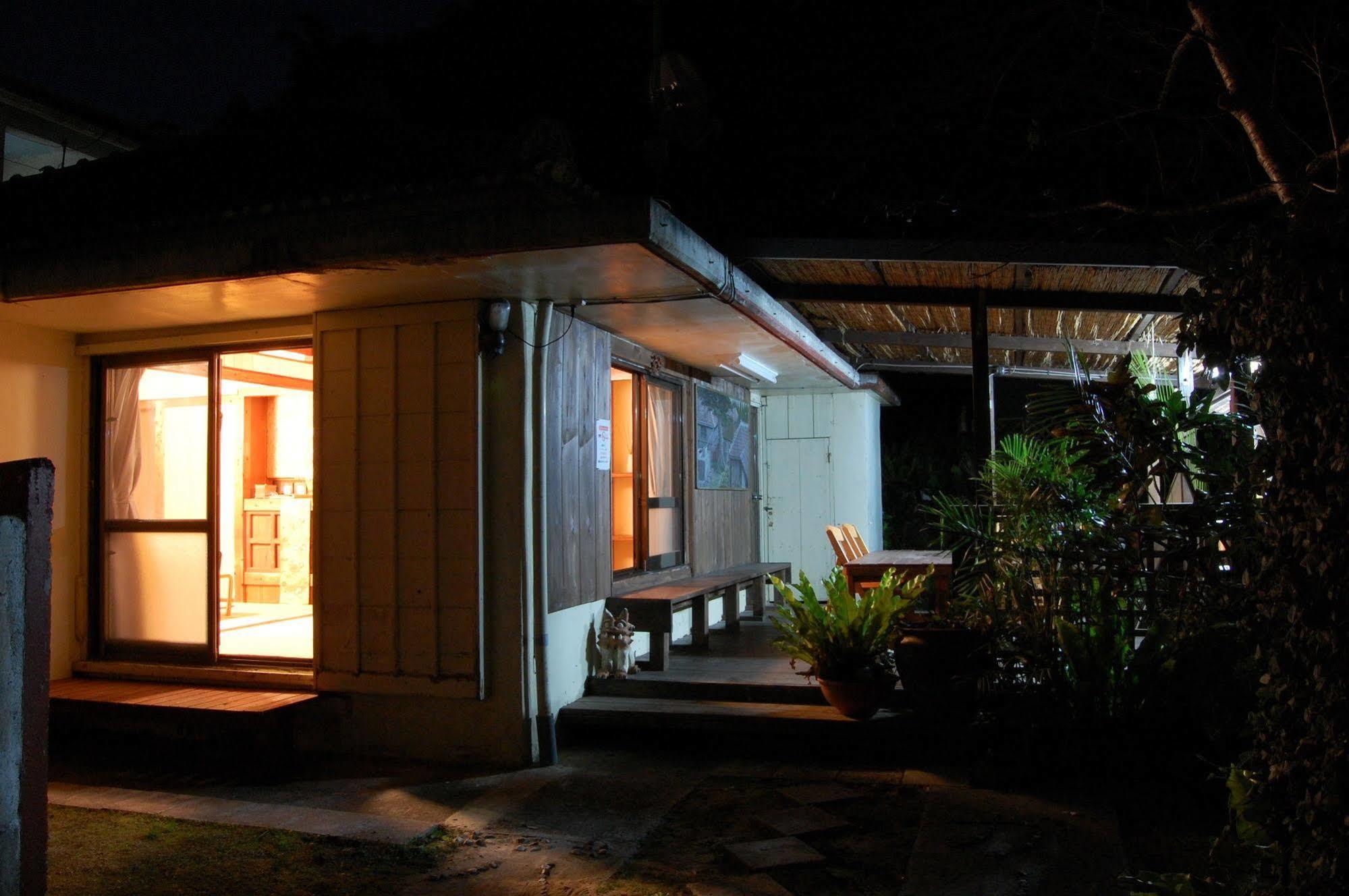 Yukurinaresort Okinawa Garden House Motobu Buitenkant foto